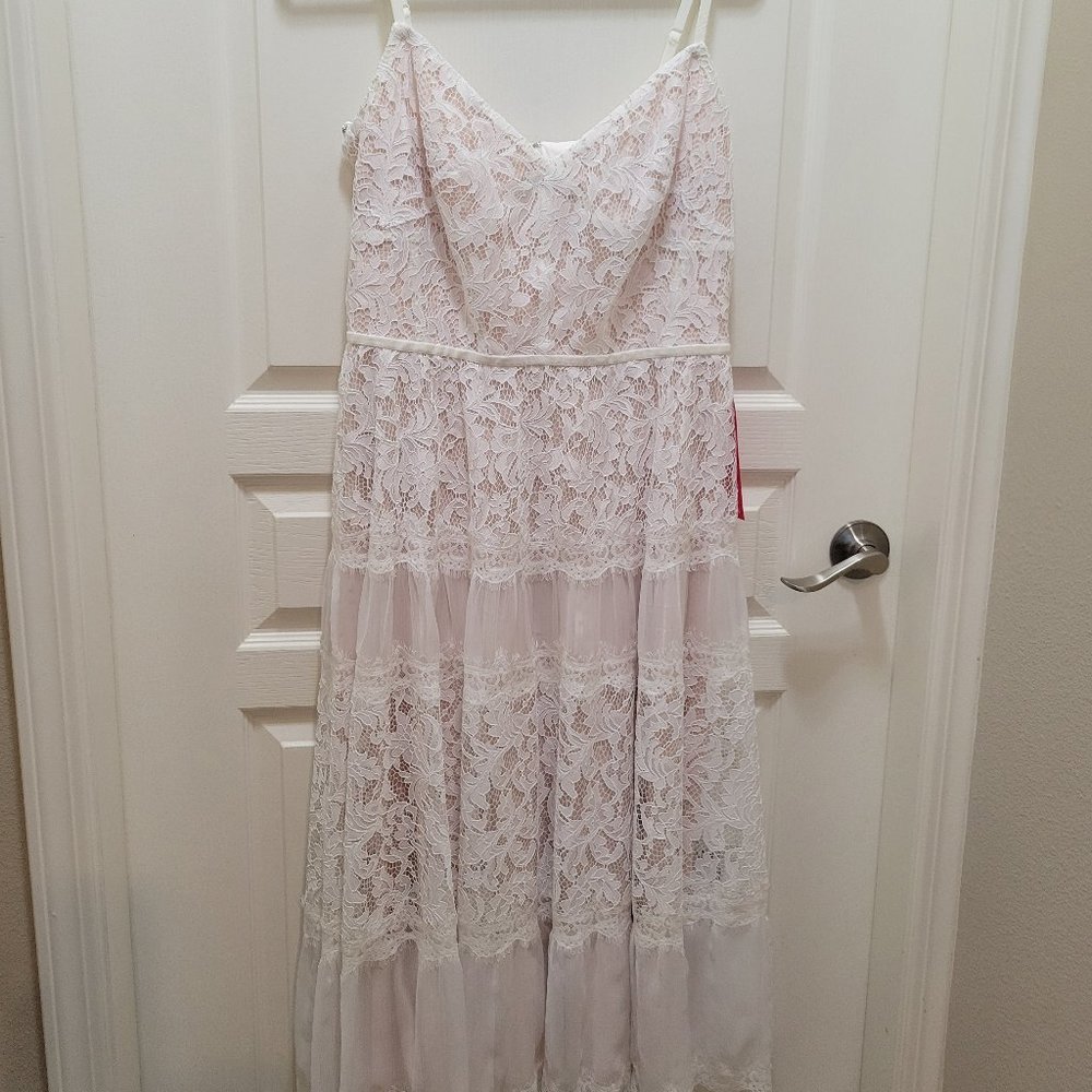 Brand New Tadashi Shoji White Laced Dress!